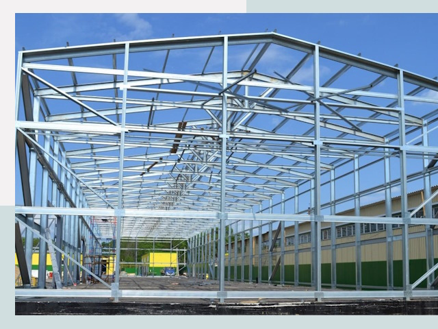 Строительство фабрик в бору