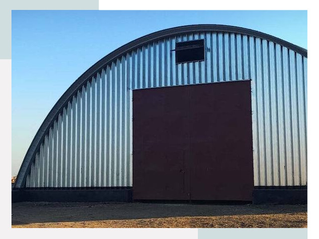 Бескаркасные ангары в бору